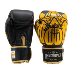 Boxerské_rukavice_Buakaw_Lotus_černé_zlaté
