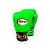Boxerské rukavice Twins neon zelená