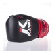 Boxerské_rukavice_King_Pro_Boxing_černá,_červená,_bílá