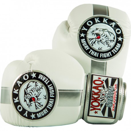 Boxerské rukavice Yokkao Official Fight Team stříbrná, bílá 10oz