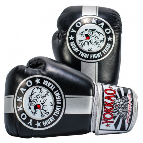 Boxerské_rukavice_Yokkao_Official_Fight_Team_stříbrná,_černá