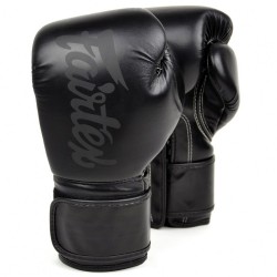 Fairtex_boxerské_rukavice_Micro_Fiber_BGV14_Black_Solid_Limited_Edition